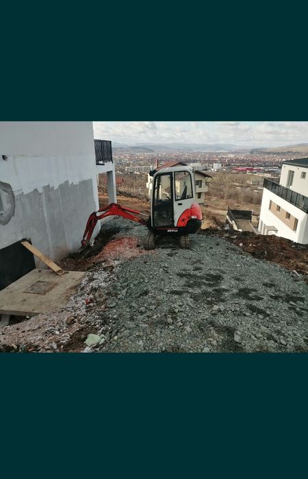 Inchiriez miniexcavator mini excavator buldoexcavator