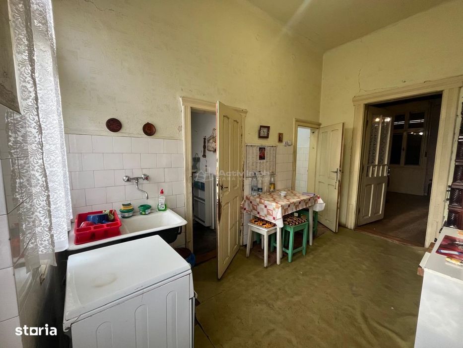 Lugoj, Ap., La Casa, 3 Cam., 80 Mp., Xenopol