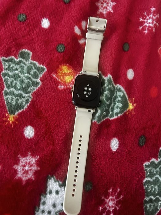 Amazfit GTS 2 в перфектно състояние