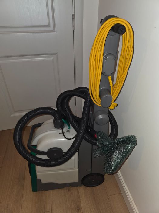 Aspirator spălat covoare Bissell BigGreen 48F3N