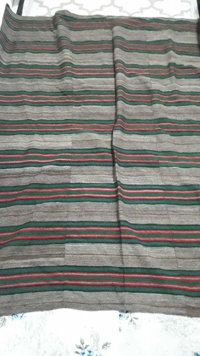 КИЛИМ И БУЛАНА С ДЪЛЪГ КОСЪМ размерите са снимани