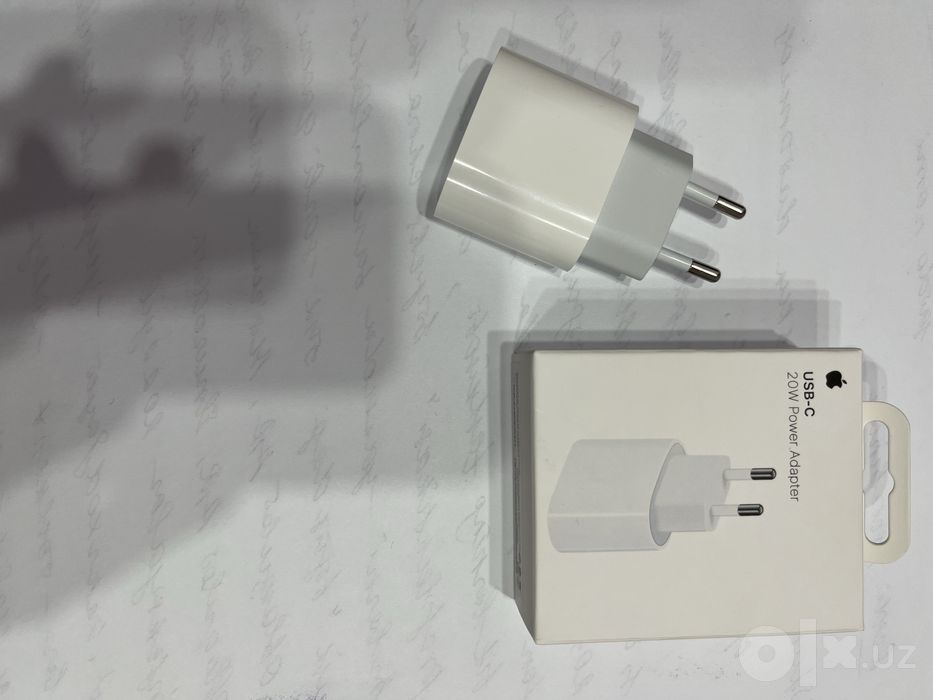 Apple 20w usb-c power adapter