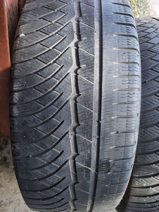 Продам шины 235/55/18 мишелин