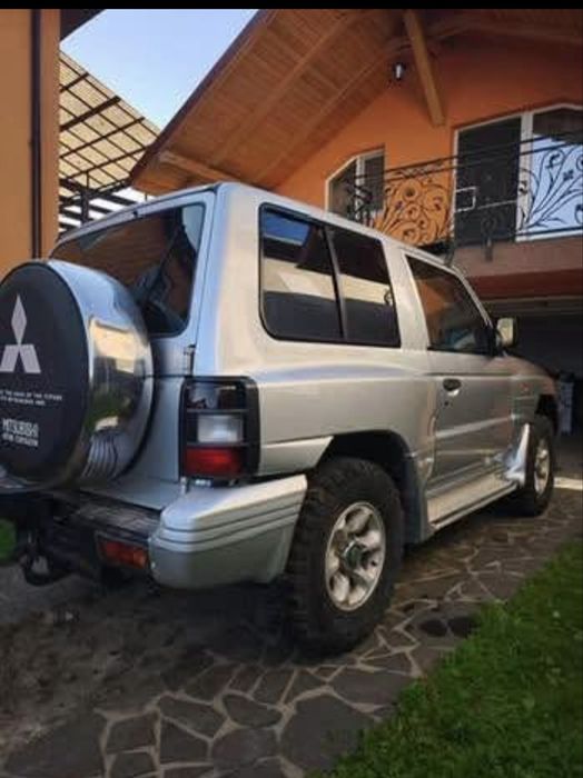 Mitsubishi pajero