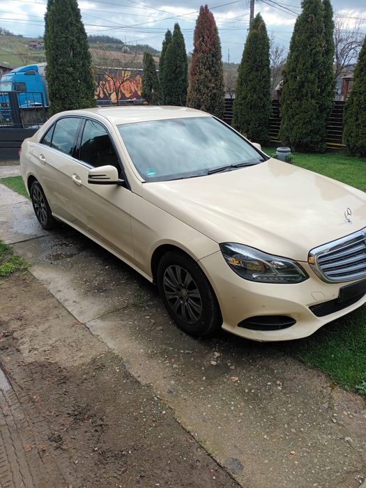 Mercedes Benz e200