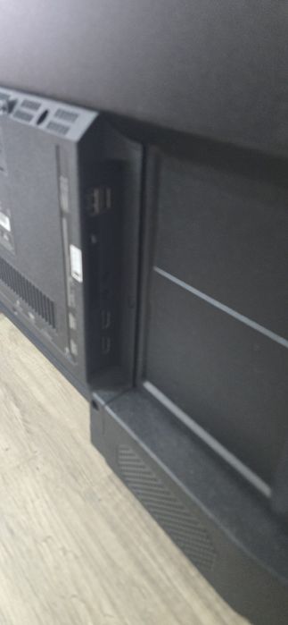 Продавам телевизор CROWN за части