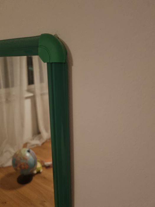 Oglinda de perete pentru copii