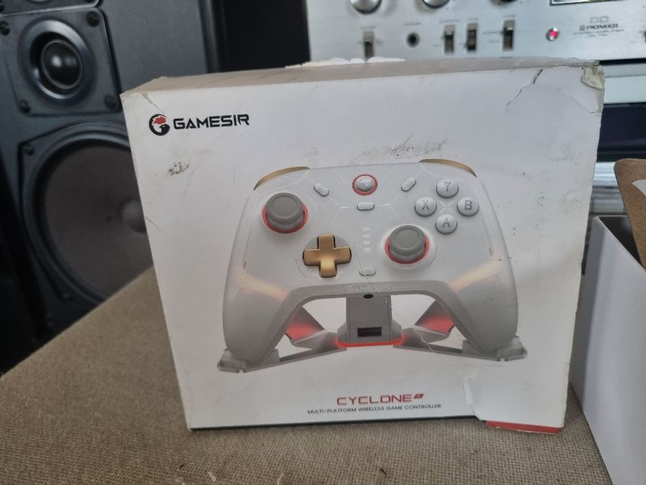 Gamesir CYCLONE Game Controller. Nou.