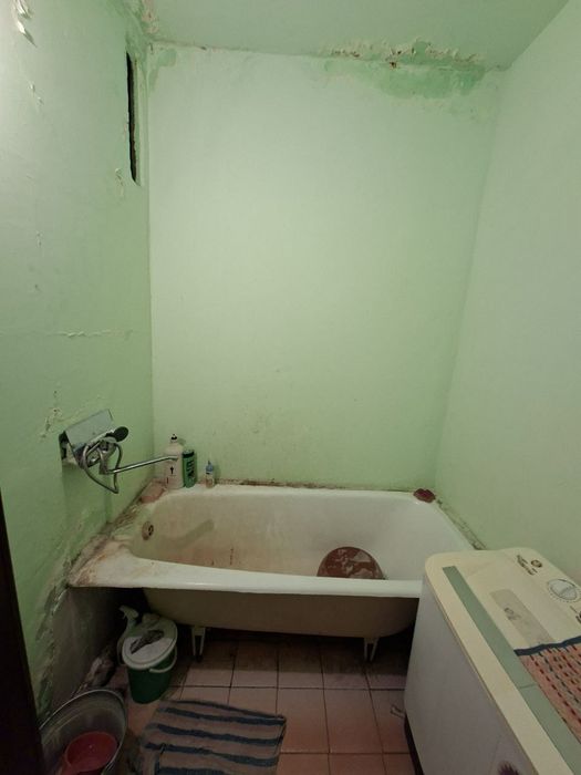 Нуравшон олдида квартира сотилади