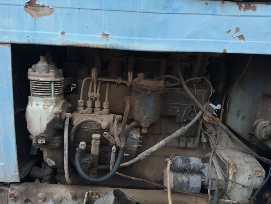 Трактор Беларус 80