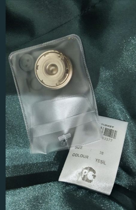 Продам пальто женское