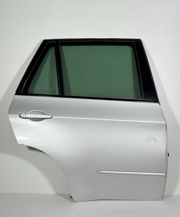 Задна Дясна Врата БМВ Х5 Е70 (06-13г) Zadna Dqsna Vrata BMW X5 E70 Keyless