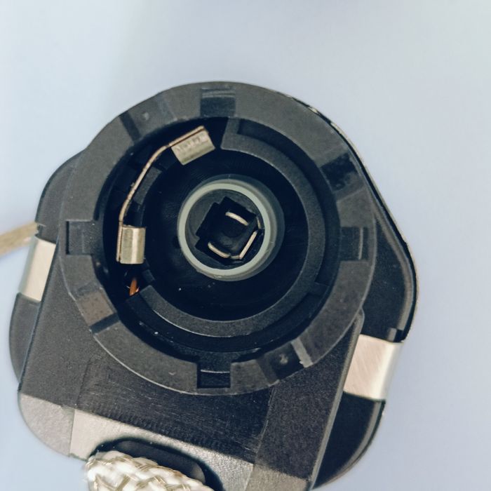 Запалка Баласт Ксенон 33129-SEA-003 W3T10571 Acura Honda Mazda , Нов