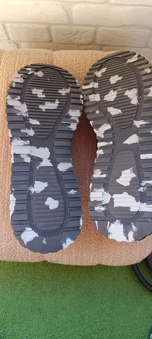 Нови работни обувки.