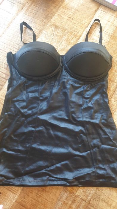 Бюстиета с push up ефект