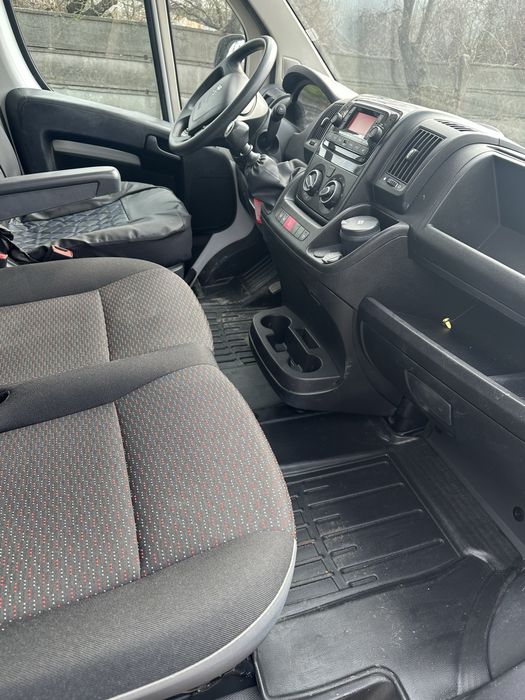 Peugeot boxer 6+1 locuri 2023 doka bena 3.0 m