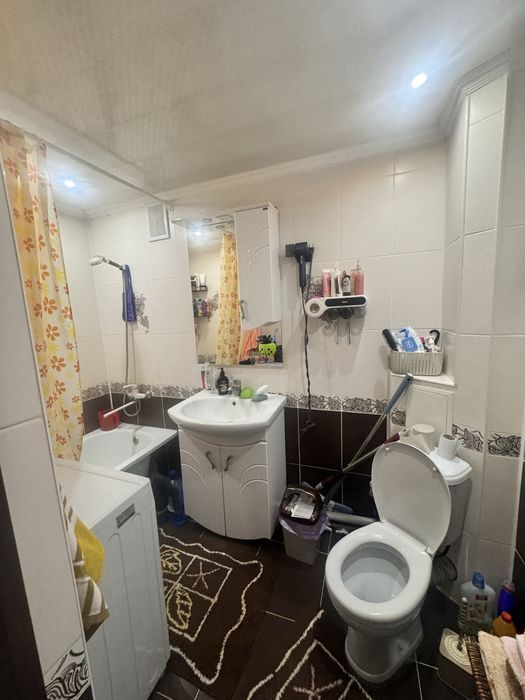 Продам 2 комнатную квартиру