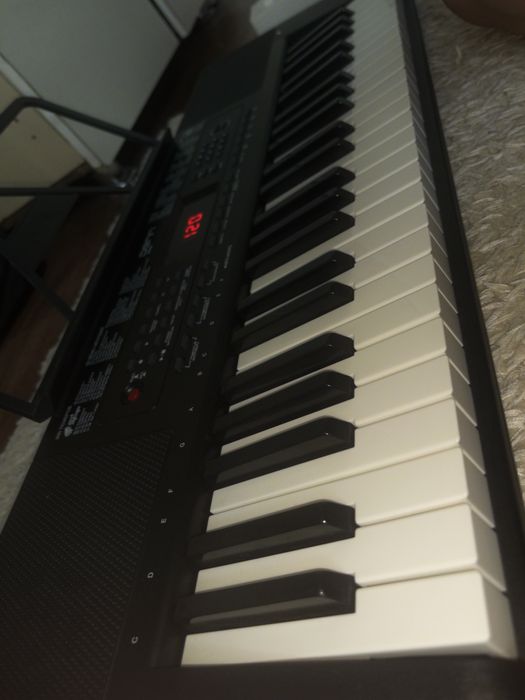 Цифровое пианино DENN DEK494