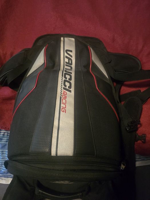 Раница за пистов мотор Vanucci