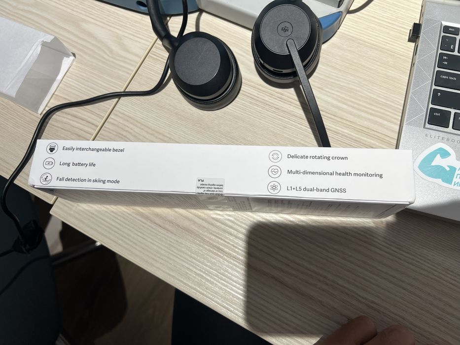 Продаю Smart часы - XAOMI Watch S4