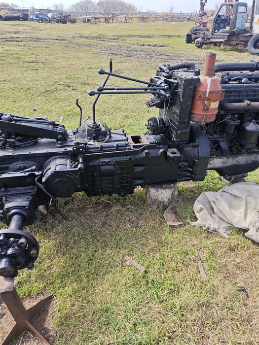 Продам трактор в разобранном виде