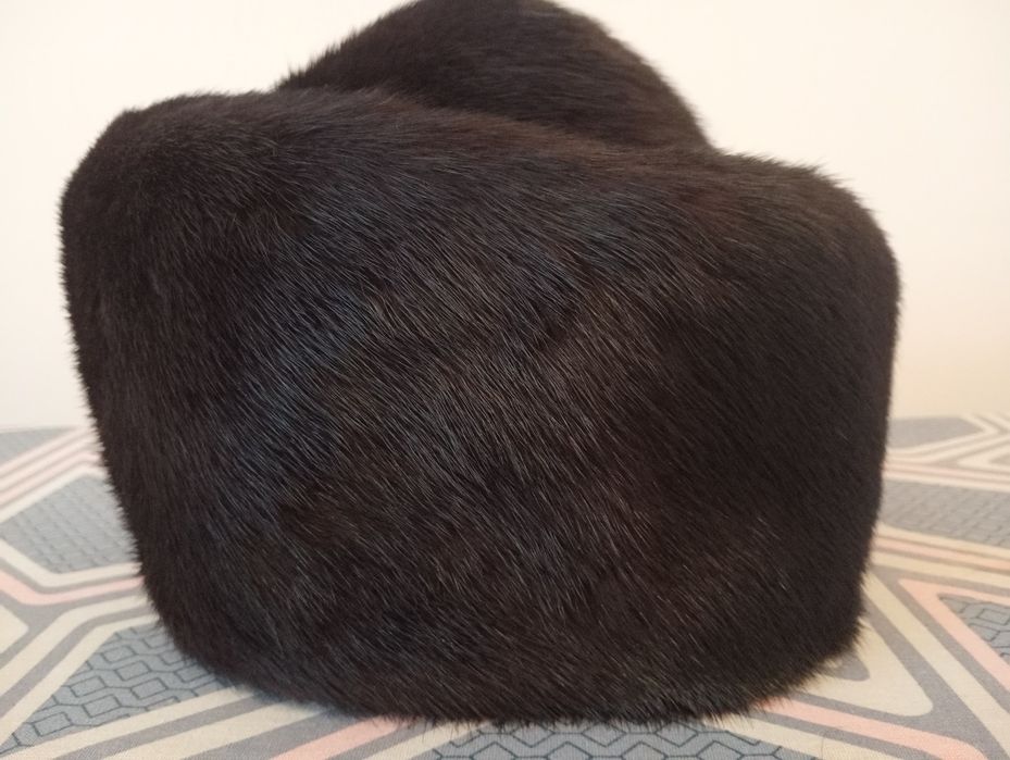 Продам норковую шапку