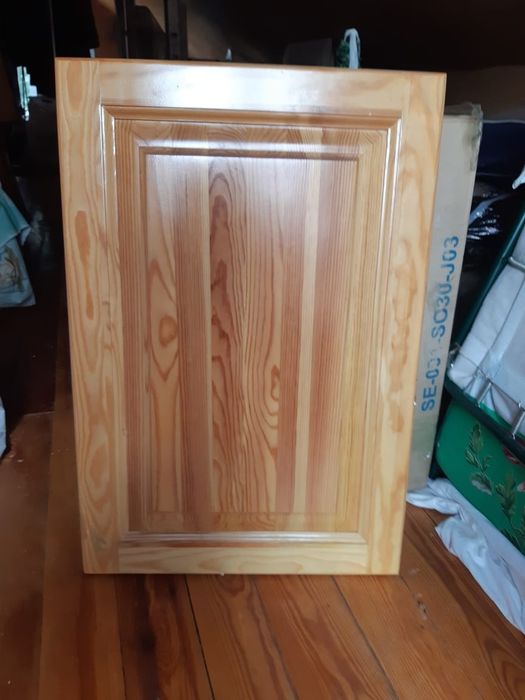 Дверцы на шкаф, дерево