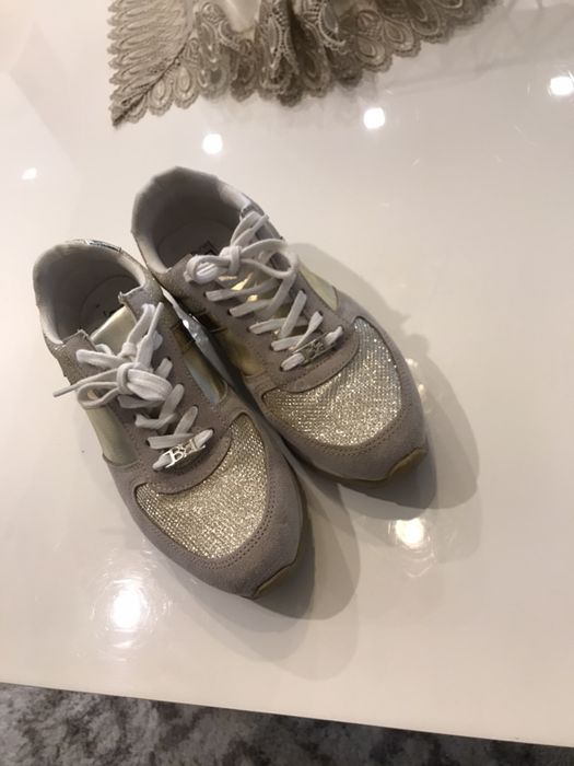 Дамски маратонки