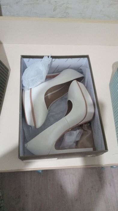 Туфли новые 50000