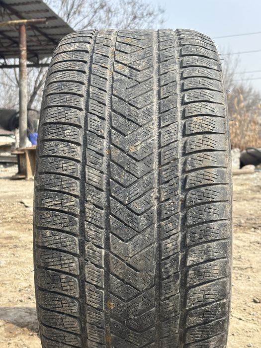 BMW X7 шина 315/35 R22 RunFlat