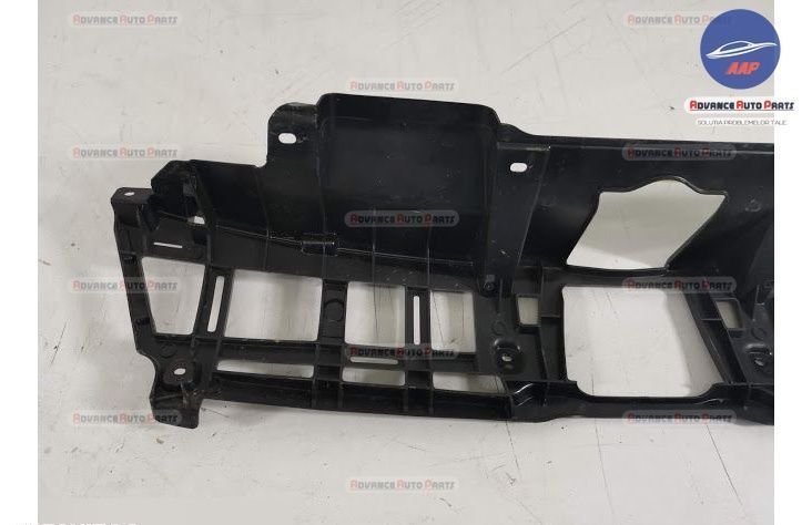Suport Grila Centrala Radiator original Suzuki Vitara 2 [facelift] 201