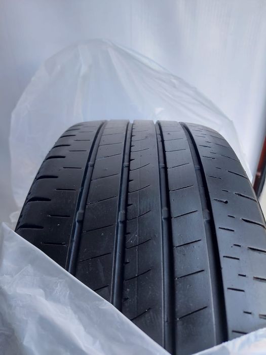 Шины Bridgestone 235/45/18