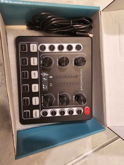 Interfata audio livestream placa sunet TIk tok youtube live