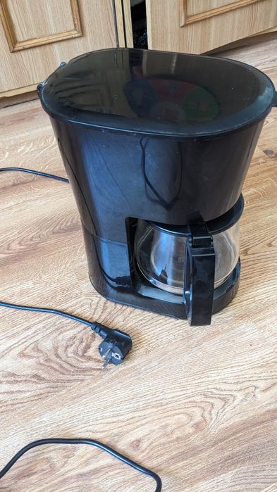 Cafetiera Beko funcționeaza cu cafea macinată
