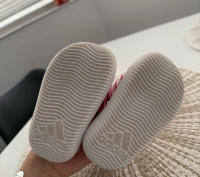Sandale Adidas bebelusi
