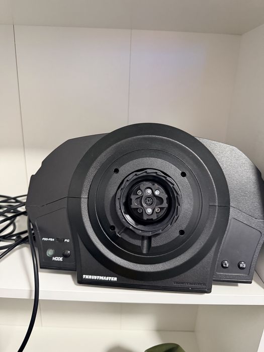 Baza volan Thrustmaster T300