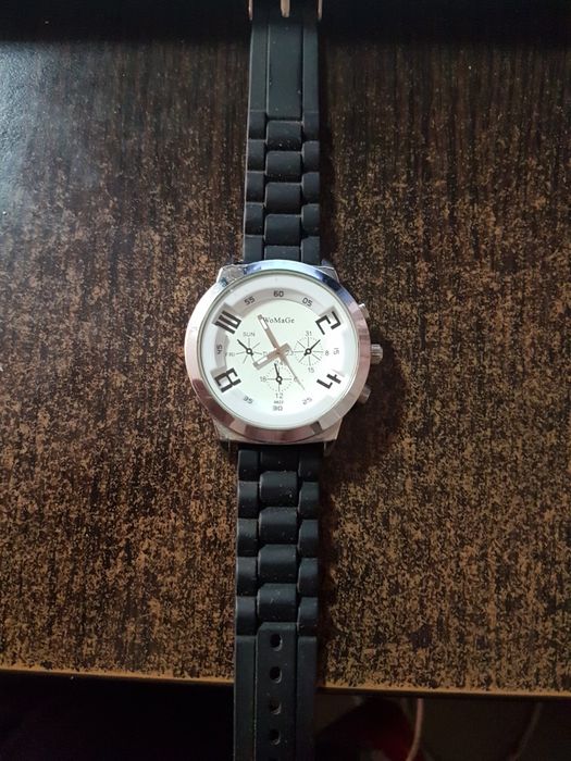 Ceas de mana barbatesc