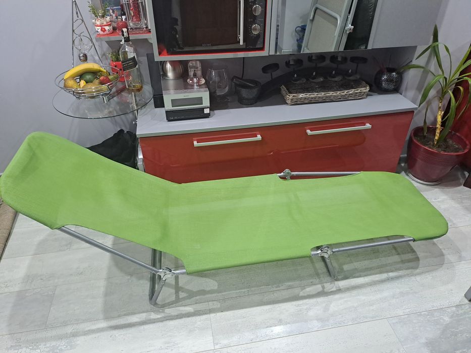 Алуминиев сгъваем шезлонг със сенник 62/187см