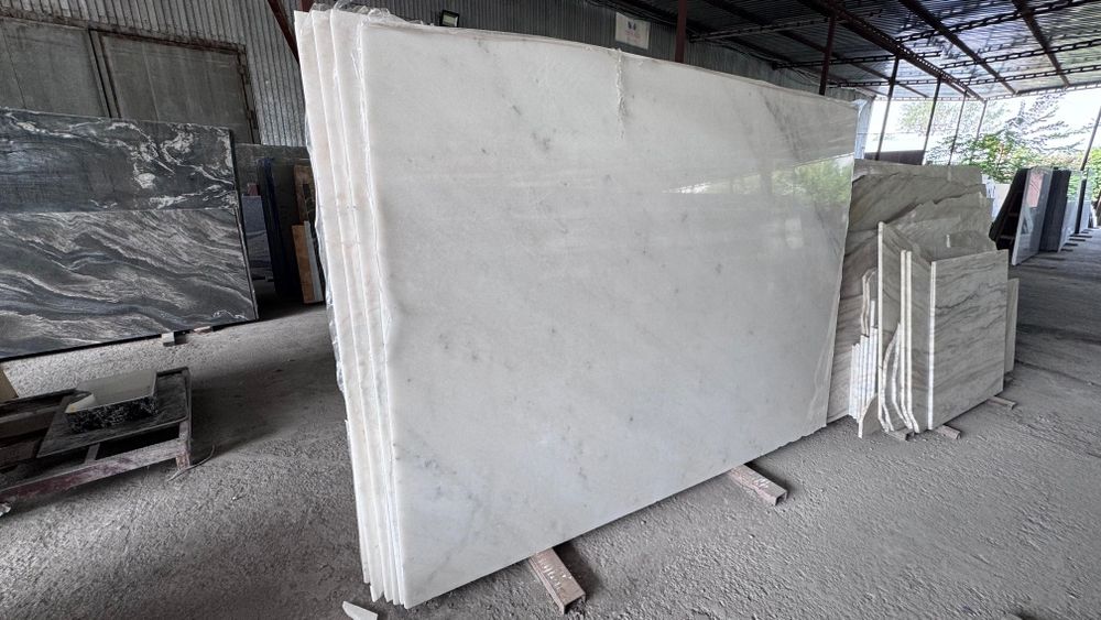 Гранит травертин мрамор тумба балястина перила