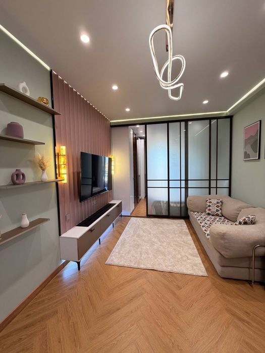 Яккасарай ЖК Vegas. Продается euro Студия с новы ремтнтом упакованная