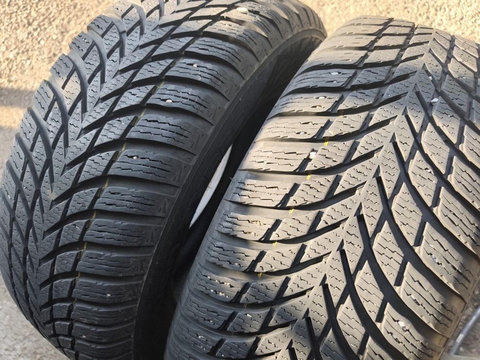 215/65/16" 2бр Nokian snowproof 2 suv, dot4022,7mm