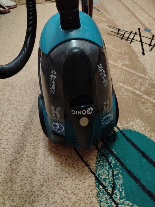 Продаётся пылесос