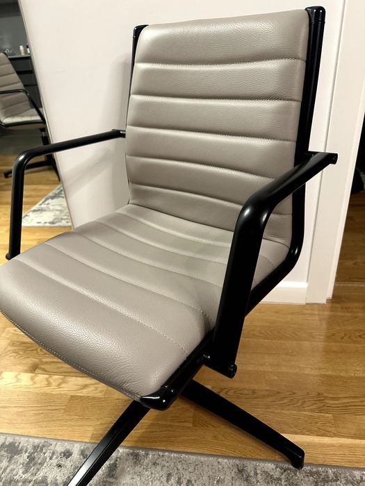 Scaune piele naturală Mobexpert