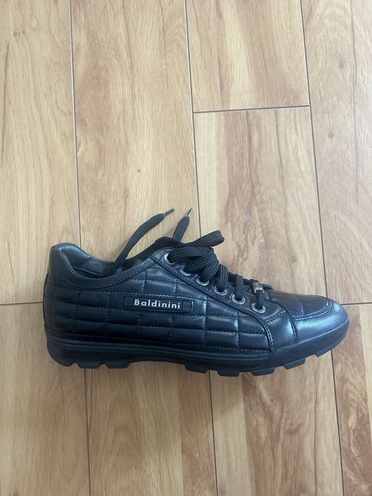 Продам обувь, новая