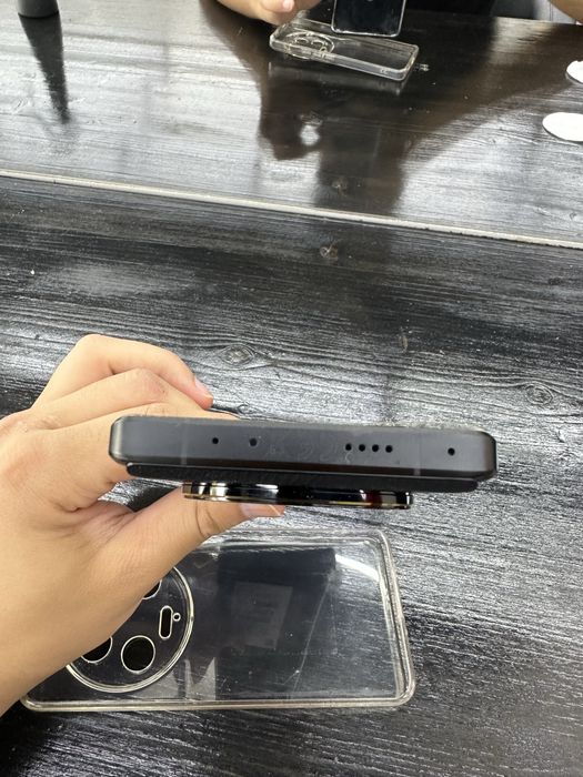 Продаю Xiaomi 13 ultra 16/512 global