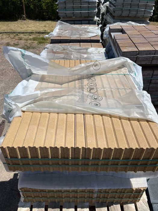 Цветни градински бодюри 50/5/20 - #Земелрок