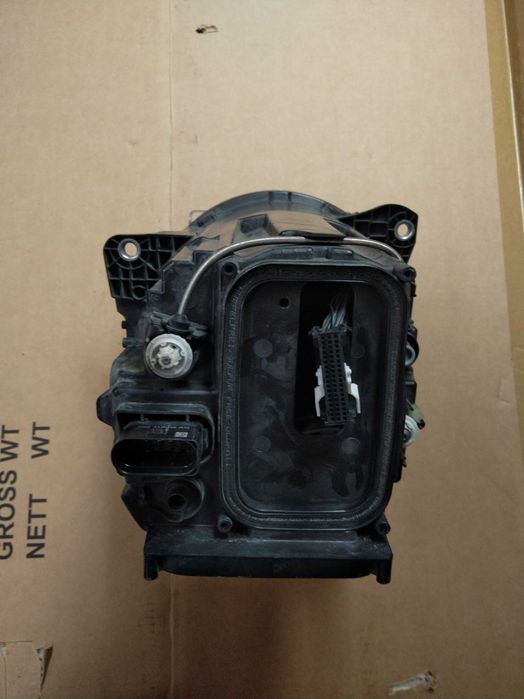 Фар десен за Mercedes-Benz G-Class (W463) 2019 година