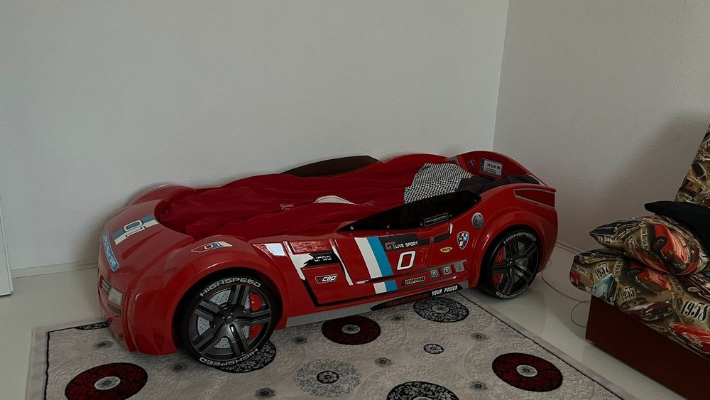 Детский мебельный набор