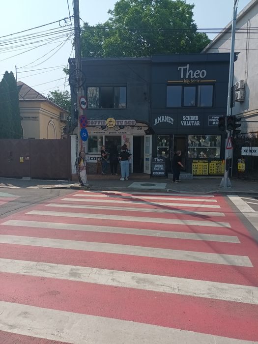 Spatiu comercial  stradal , zona 0  - proprietar 70 mp