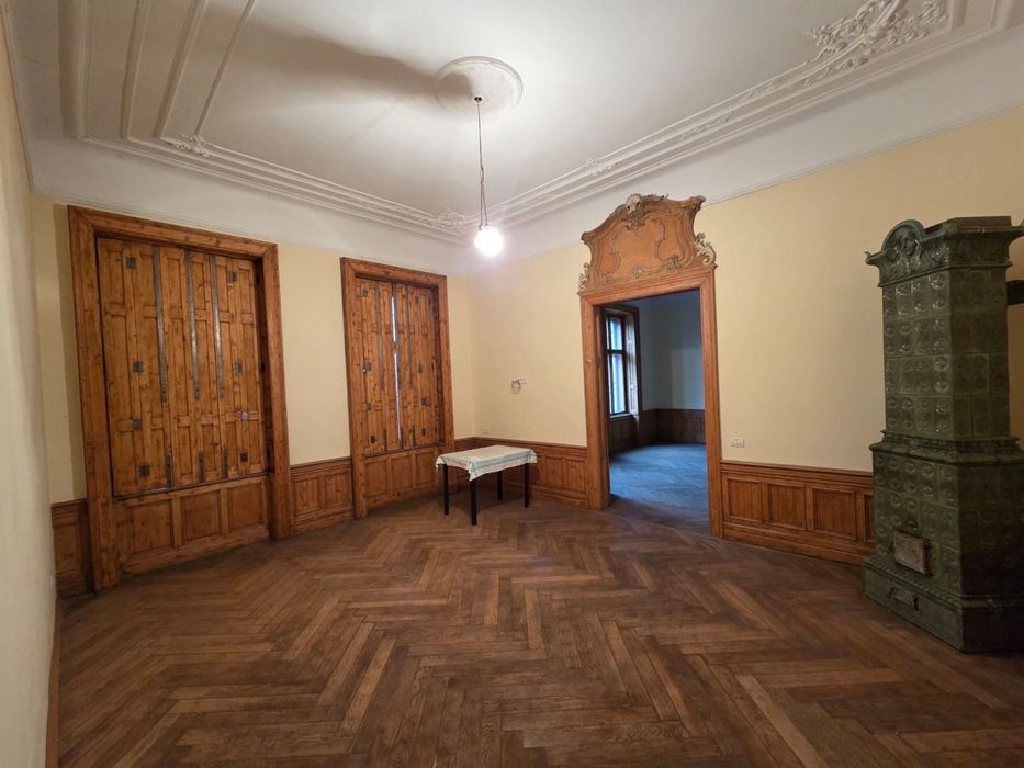 Vând apartament zona ultracentrală